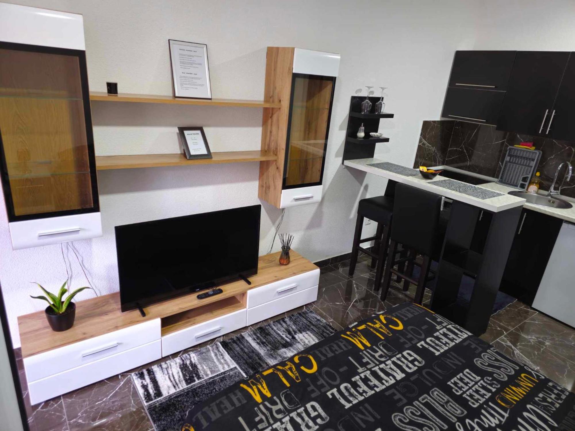 Malm Travnik Apartment Bagian luar foto