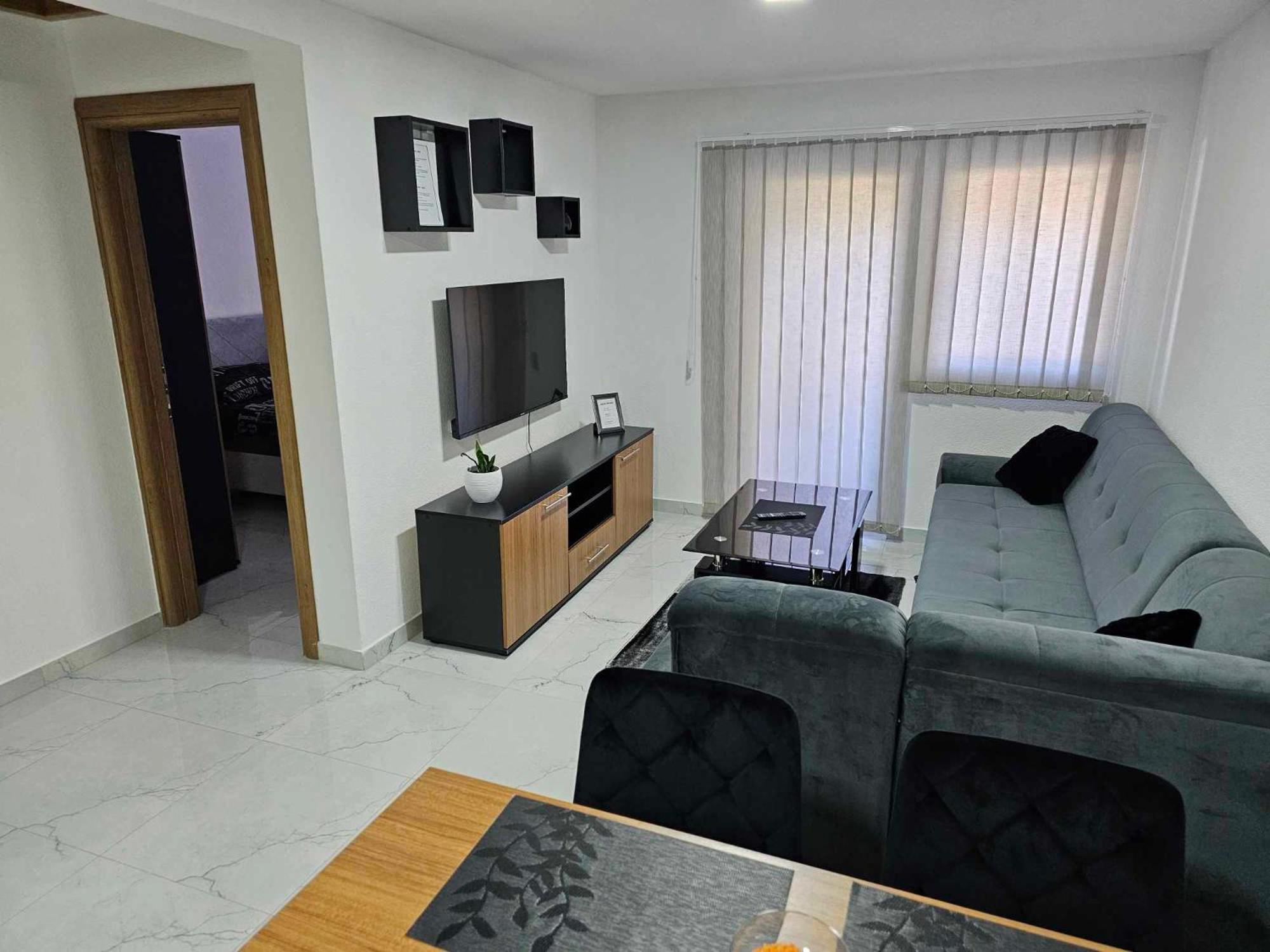 Malm Travnik Apartment Bagian luar foto